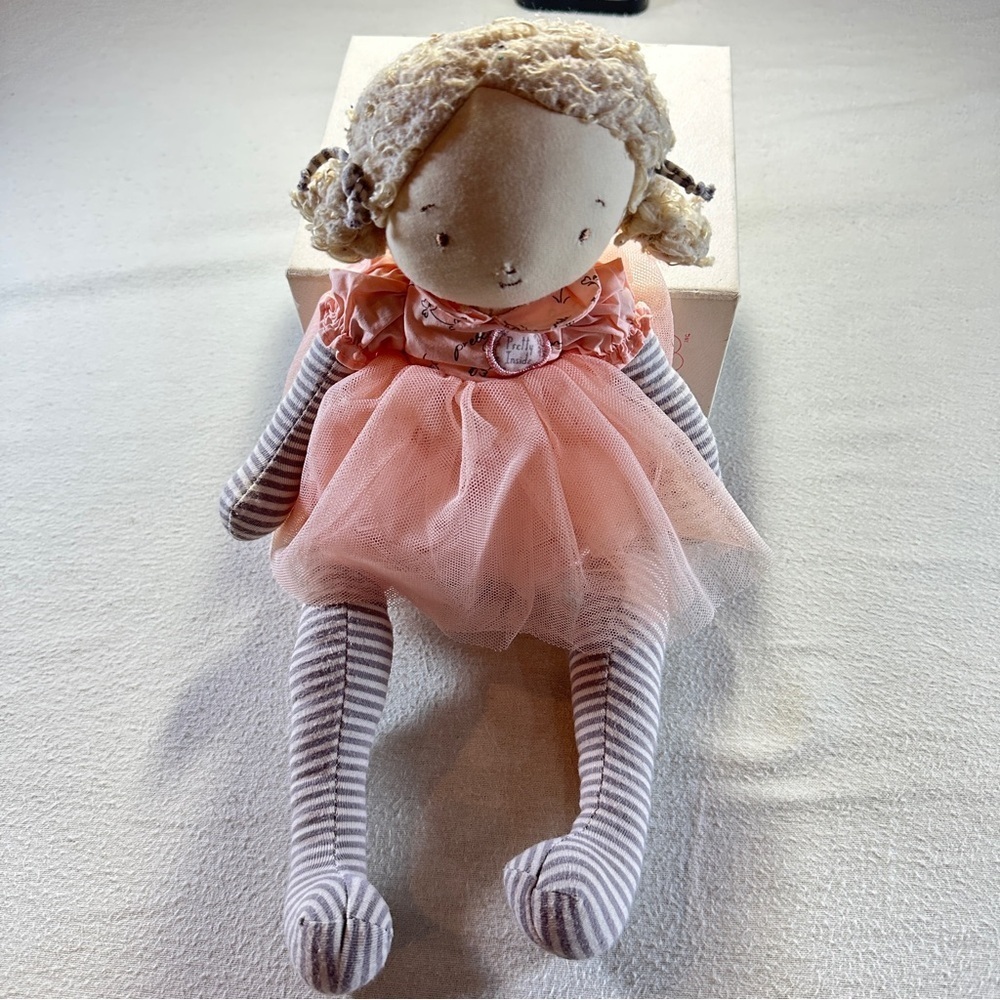Bunnies by the Bay. A Pretty Girl is Pretty on the Inside Doll